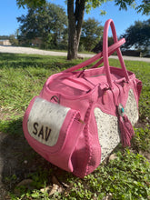 Load image into Gallery viewer, Reno