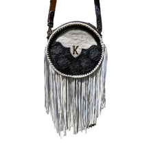 Load image into Gallery viewer, Black Beauty