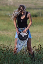 Load image into Gallery viewer, Black Beauty